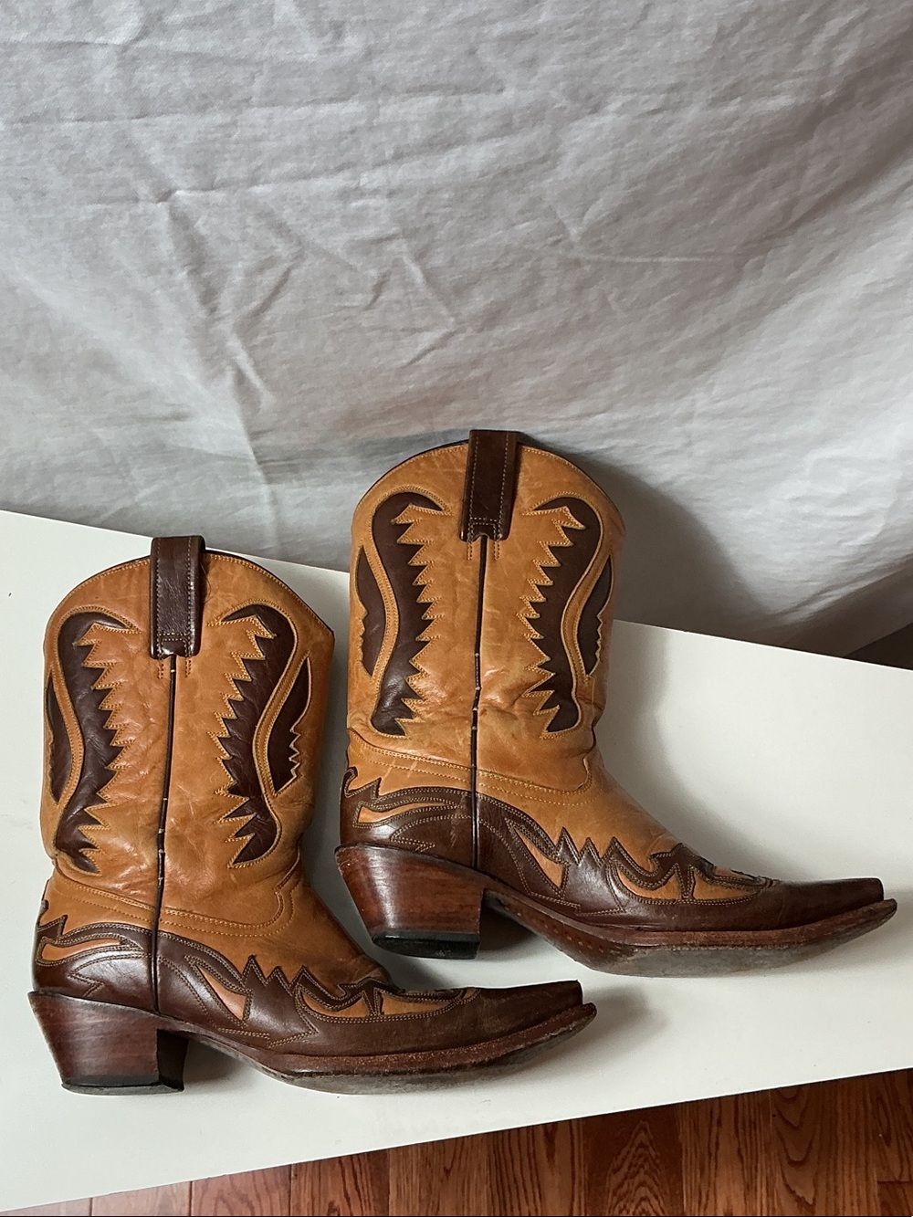 Corral Two-Tone Brown Leather Western Heeled Boots - Picture 6 of 13